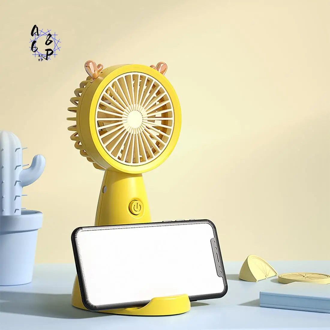 A68P-USB Mini Handheld Fan Outdoor Mini Creative Desktop Office Mute Charging Portable Handheld Fan
A68P-USB Mini Handheld Fan Outdoor Mini Creative Desktop Office Mute Charging Portable Handheld Fan