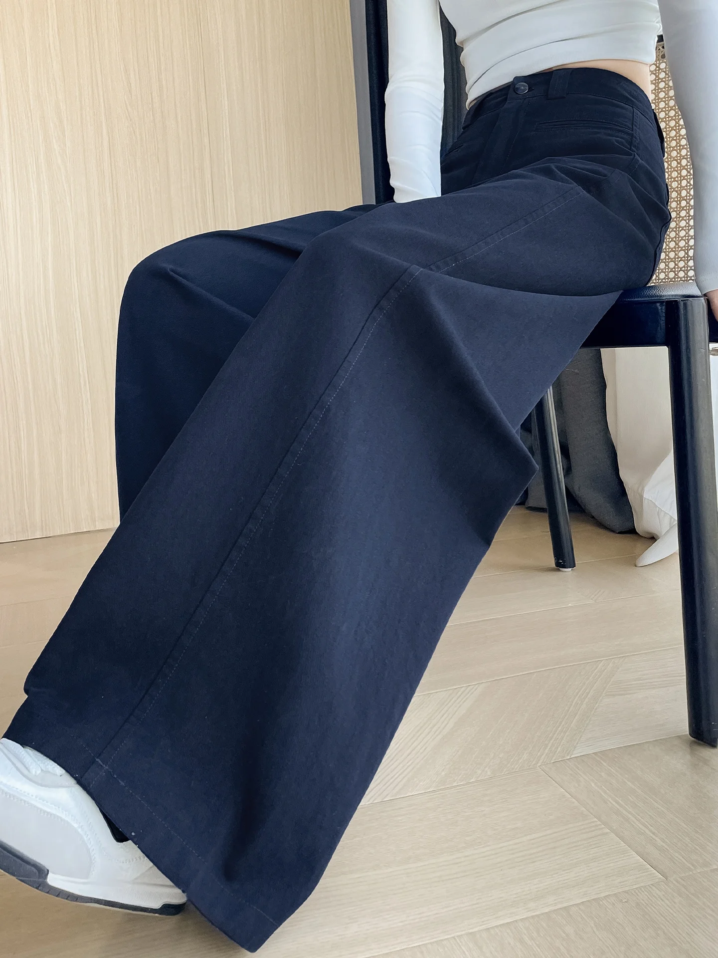 Cotton Wide Leg Suit Pants Women's Spring Autumn New Style Knife Straight Cut Pants High Waist Comfortable Casual...
Cotton Wide Leg Suit Pants Women's Spring Autumn New Style Knife Straight Cut Pants High Waist Comfortable Casual...