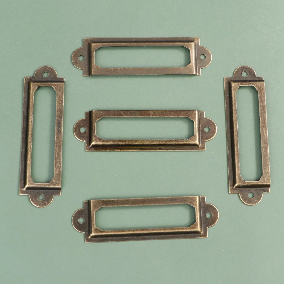25 Pcs Retro Metal File Drawer Tag Labels Pull Labels Holder Tag Holder Drawer Accessories with 50pcs Screws for Cabinet Drawer
25 Pcs Retro Metal File Drawer Tag Labels Pull Labels Holder Tag Holder Drawer Accessories with 50pcs Screws for Cabinet Drawer