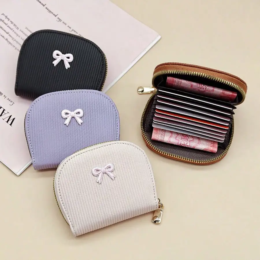New Niche Design Butterfly Bow Organ Card Bag For Women, Small And Exquisite Card, Change Storage Small Bag, Striped Wallet
New Niche Design Butterfly Bow Organ Card Bag For Women, Small And Exquisite Card, Change Storage Small Bag, Striped Wallet