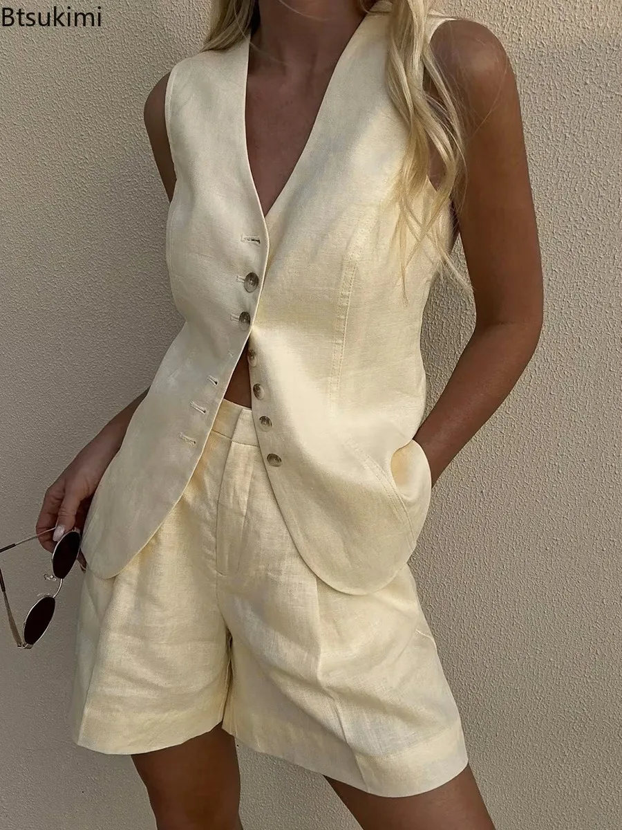 2025Women's Summer Cotton Linen Shorts Sets Solid V-neck Outfits Fashion Commuter Sleeveless Tank Top and Loose Shorts Suits New
2025Women's Summer Cotton Linen Shorts Sets Solid V-neck Outfits Fashion Commuter Sleeveless Tank Top and Loose Shorts Suits New