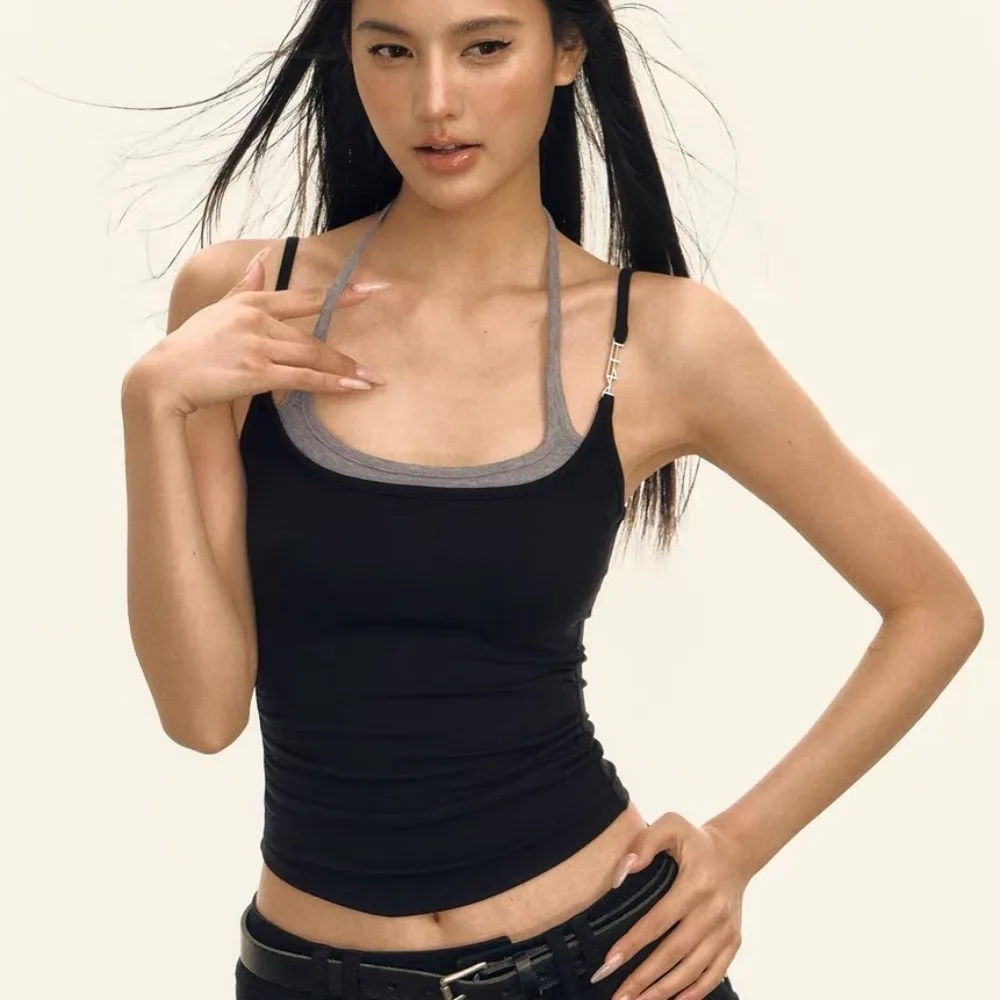 With Chest Cushion Hanging Strap Camisole Solid Color with Neck Hanging Strap Korean Corset Women Slim Fit Sleeveless
With Chest Cushion Hanging Strap Camisole Solid Color with Neck Hanging Strap Korean Corset Women Slim Fit Sleeveless