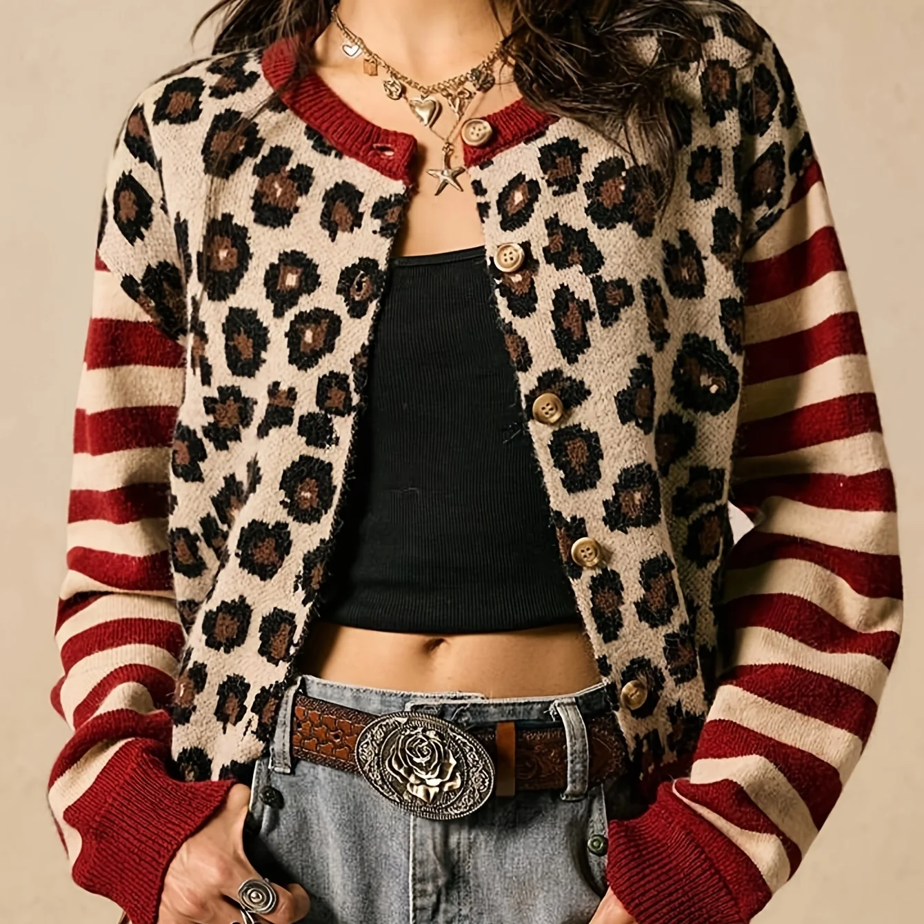 Women Crew Neck Button Front Cardigan Leopard Striped Spliced Pattern Vintage Street Casual Cropped Outerwear Tops
Women Crew Neck Button Front Cardigan Leopard Striped Spliced Pattern Vintage Street Casual Cropped Outerwear Tops