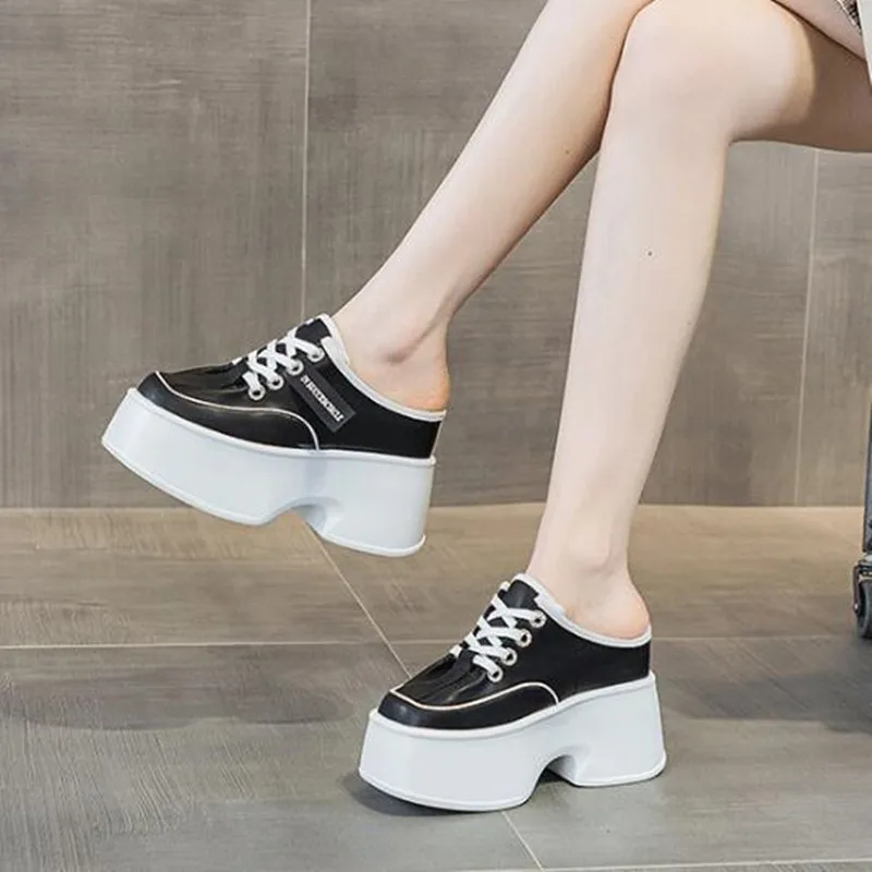 2026 New 11cm Platform Wedge Casual Punk Genuine Leather Breathable Summer Comfy Chunky Slippers High Brand Fashion Women Shoes
2026 New 11cm Platform Wedge Casual Punk Genuine Leather Breathable Summer Comfy Chunky Slippers High Brand Fashion Women Shoes
