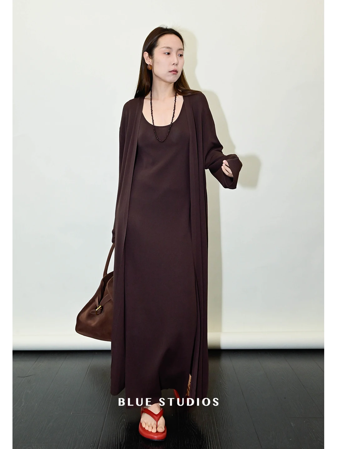 Blue Studios 2025 Summer Ele Knitted Long Thin Open Cardigan No Collar High End Feeling Women's Loose Fit Long Sve Swe...
Blue Studios 2025 Summer Ele Knitted Long Thin Open Cardigan No Collar High End Feeling Women's Loose Fit Long Sve Swe...