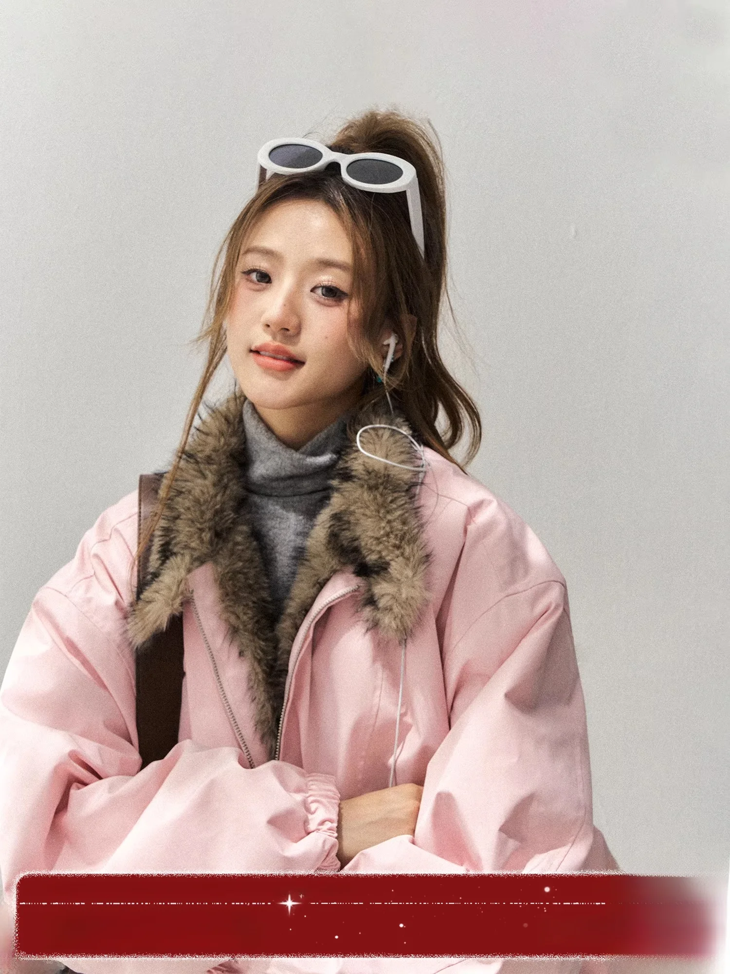 Thiened Winter Cotton Jaet Women's Sle Mountain Eagle Design Warm Coat Korean Sle Thi Outerwear with Fur Collar
Thiened Winter Cotton Jaet Women's Sle Mountain Eagle Design Warm Coat Korean Sle Thi Outerwear with Fur Collar