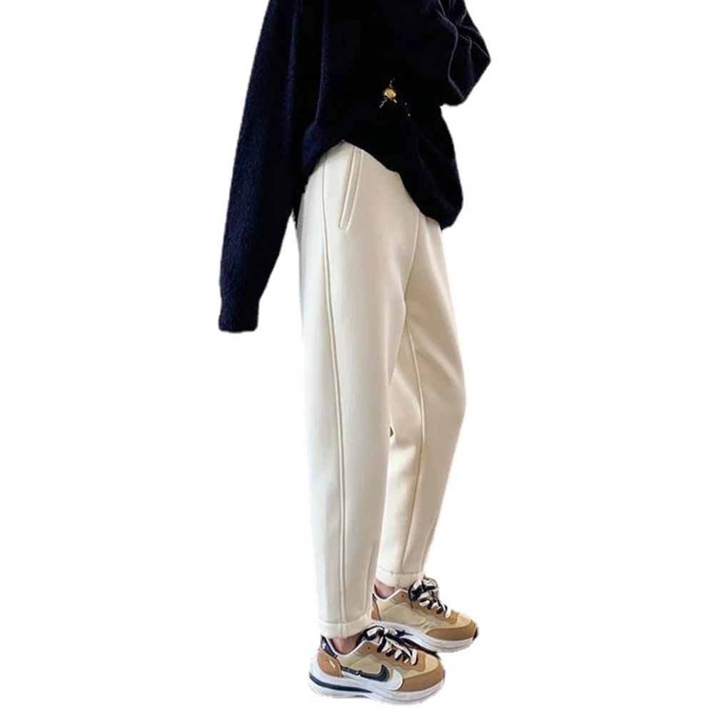 Women Velvet Thicken Warm Plush Fleece Cropped Trousers For Winter Cotton Loose Casual Harem Pants Warm Elastic Band Hot Lining
Women Velvet Thicken Warm Plush Fleece Cropped Trousers For Winter Cotton Loose Casual Harem Pants Warm Elastic Band Hot Lining