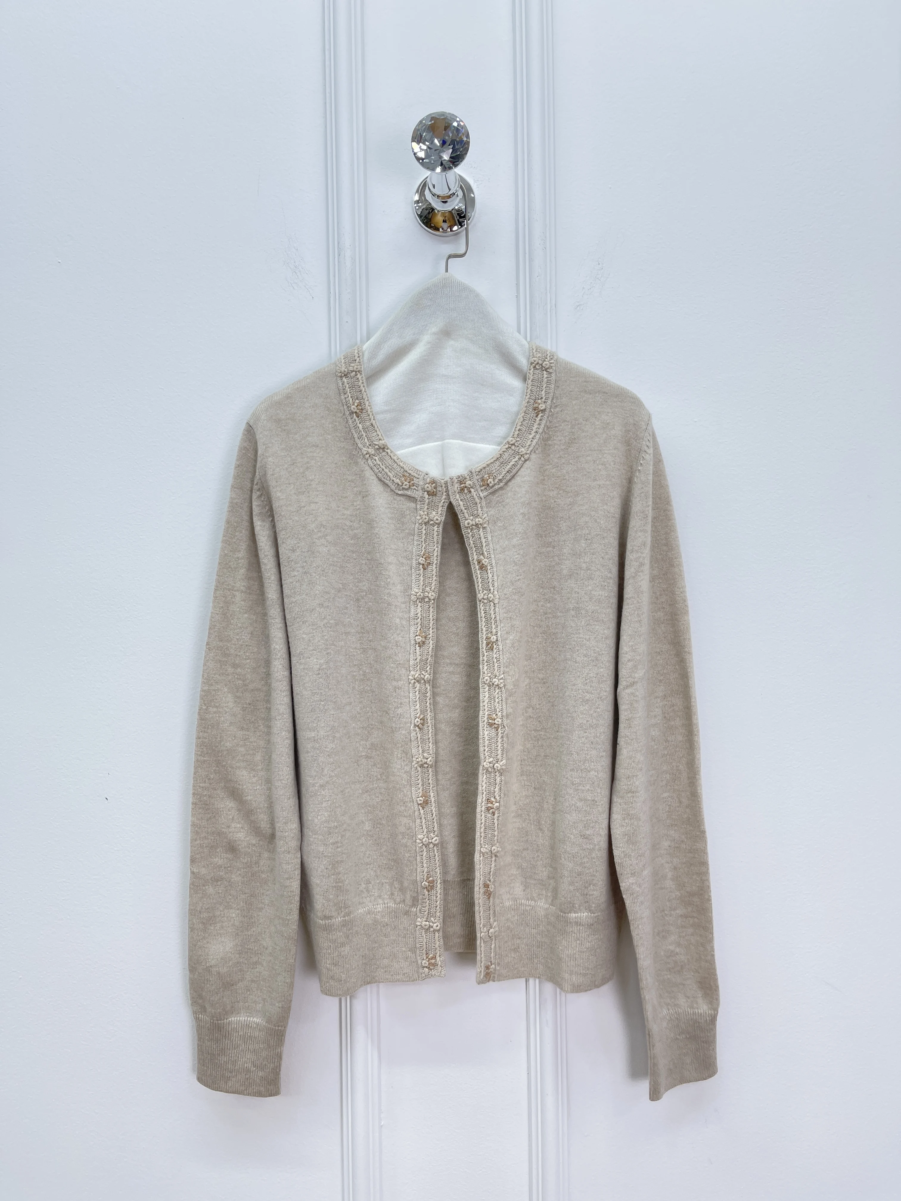 Women'S New Round Neck Beaded Sequined Knitted Cardigan Jacket Fashionable And Versatile Casual Tops
Women'S New Round Neck Beaded Sequined Knitted Cardigan Jacket Fashionable And Versatile Casual Tops