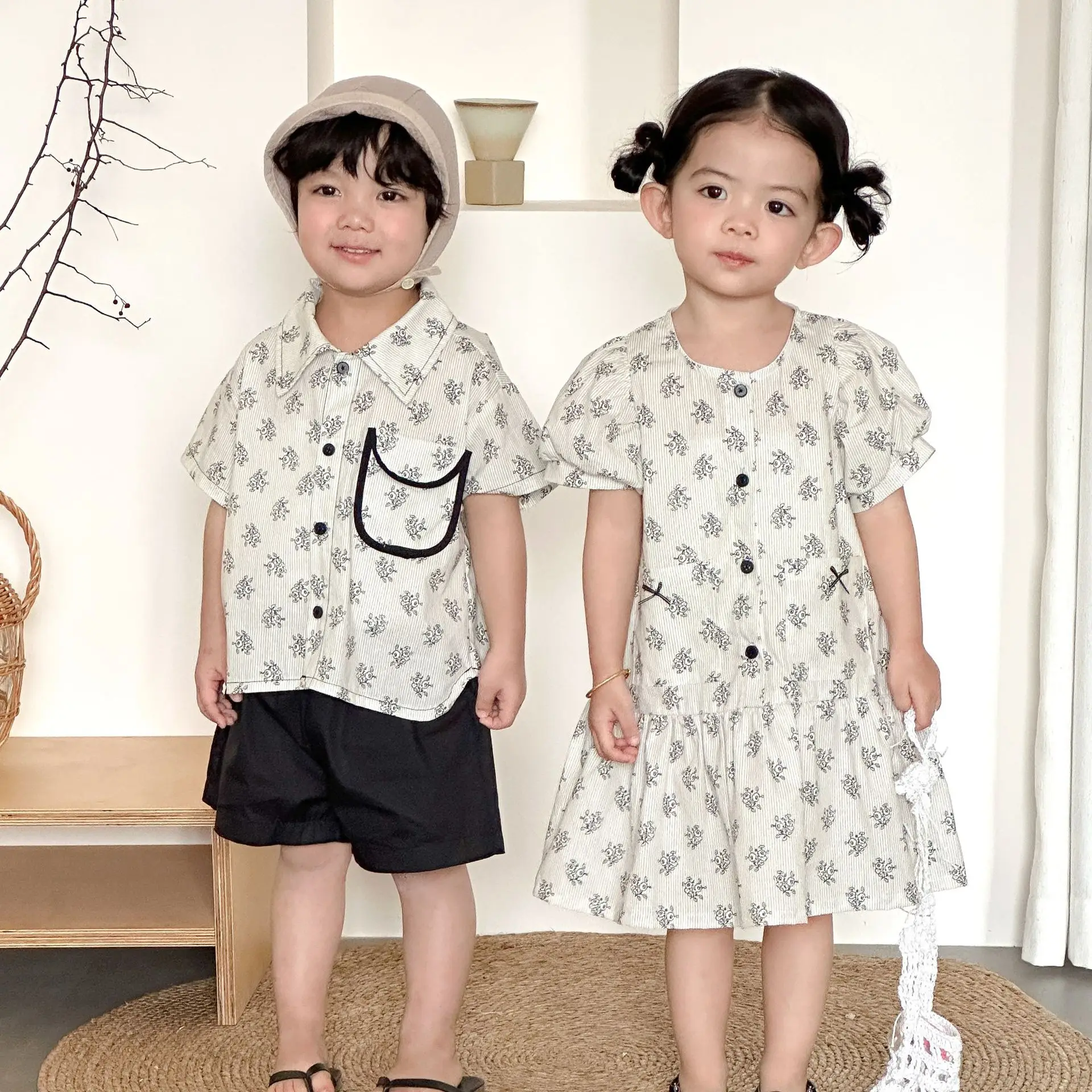 2026 Summer New Children Short Sleeve Clothes Set Boys Shirts Shorts 2pcs Suit Girls Floral Dress Brother And Sister Clothes
2026 Summer New Children Short Sleeve Clothes Set Boys Shirts Shorts 2pcs Suit Girls Floral Dress Brother And Sister Clothes