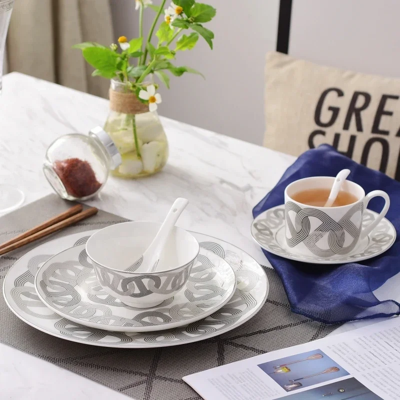 2023 Dropshipping Elegant H Mark Golden Top Grade Bone China Coffee Cup European Tea Cup Set and Saucer Afternoon Tea Coffee
2023 Dropshipping Elegant H Mark Golden Top Grade Bone China Coffee Cup European Tea Cup Set and Saucer Afternoon Tea Coffee