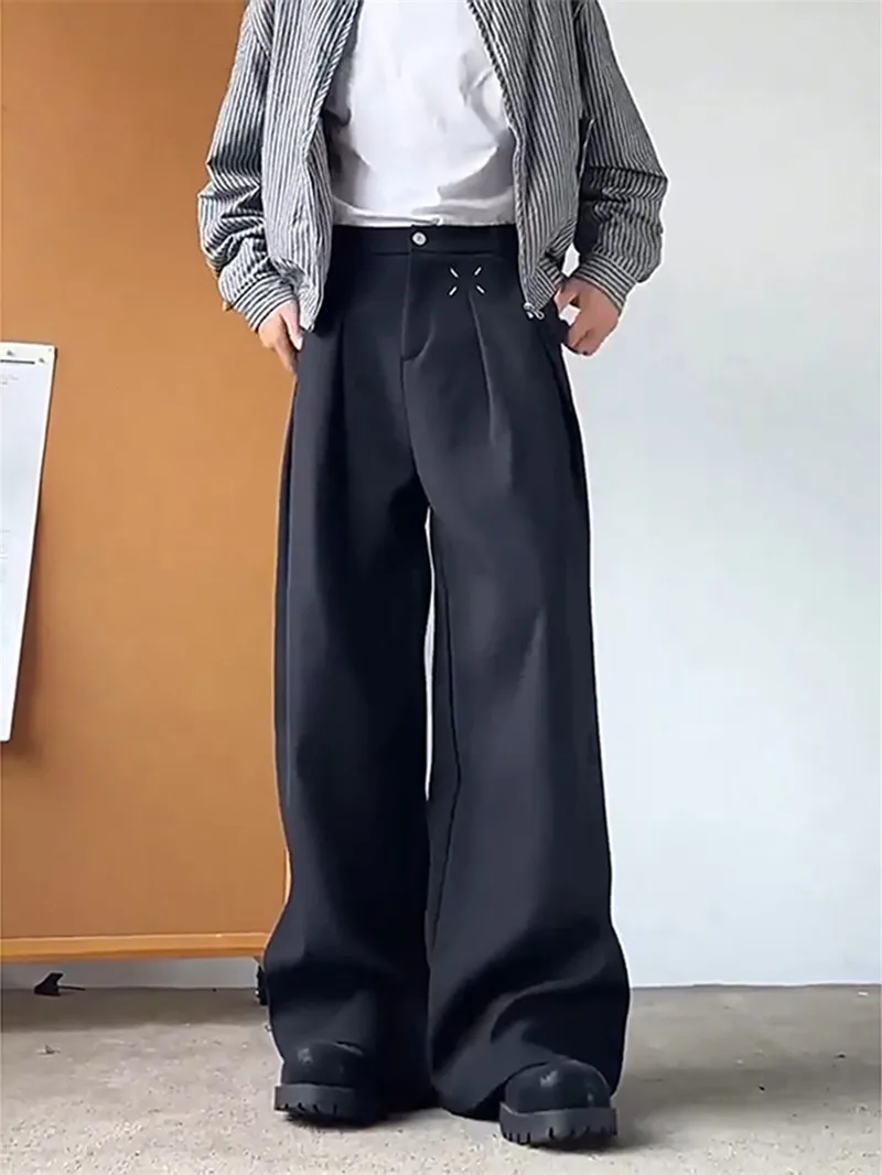Bla Knife Pleated Casual Pants Men's Summer Drapey Loose Fit Cool Sle Pure Color Teenage Faion Casual Trousers
Bla Knife Pleated Casual Pants Men's Summer Drapey Loose Fit Cool Sle Pure Color Teenage Faion Casual Trousers