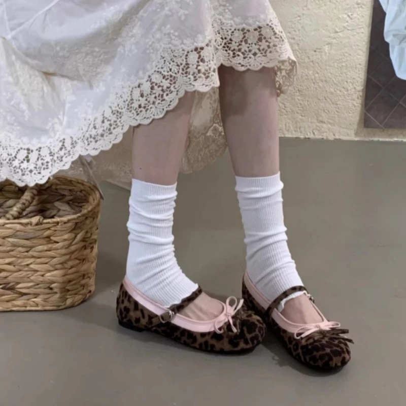 Sweet Bowknot Decoration Ballet Flats Women Autumn Round Toe Suede Patchwork Mary Jane Shoes Comfortable Soft Sole Casual Shoes
Sweet Bowknot Decoration Ballet Flats Women Autumn Round Toe Suede Patchwork Mary Jane Shoes Comfortable Soft Sole Casual Shoes