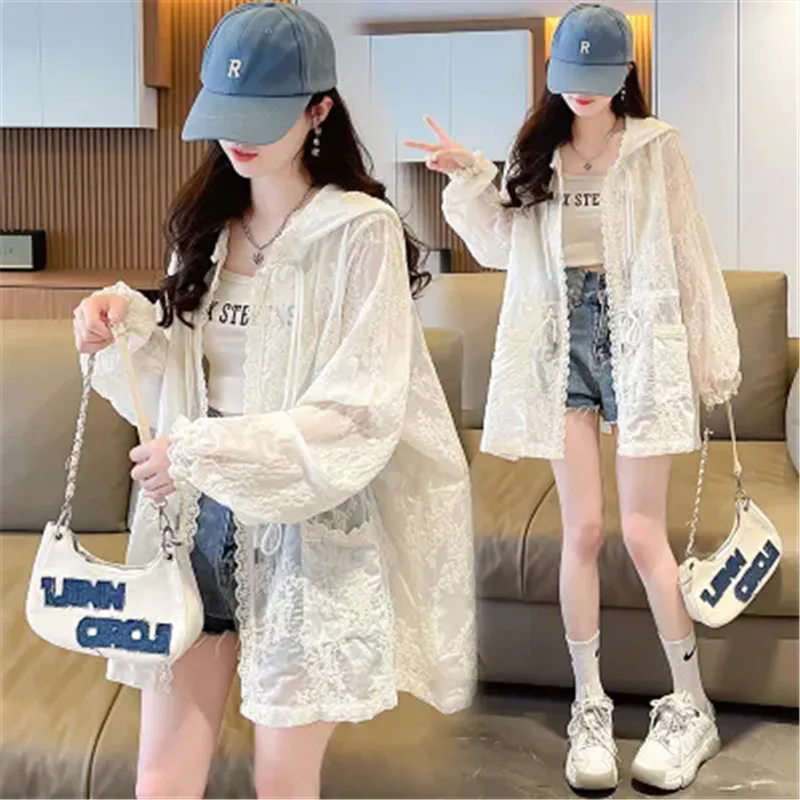 Lace Sun-Protective Jacket Women New Chinese-Style Embroidery Summer Drawstring Cinched Hooded Cardigan Loose Thin Outwear B1086
Lace Sun-Protective Jacket Women New Chinese-Style Embroidery Summer Drawstring Cinched Hooded Cardigan Loose Thin Outwear B1086