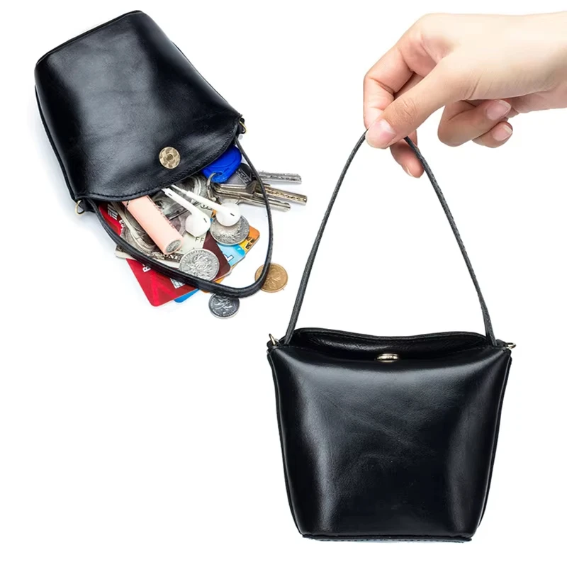 Fashion Handheld Coin Purse for Women Men Portable Genuine Leather Card Case Female Wallet Earphone Coin Storage Bag New Gift
Fashion Handheld Coin Purse for Women Men Portable Genuine Leather Card Case Female Wallet Earphone Coin Storage Bag New Gift