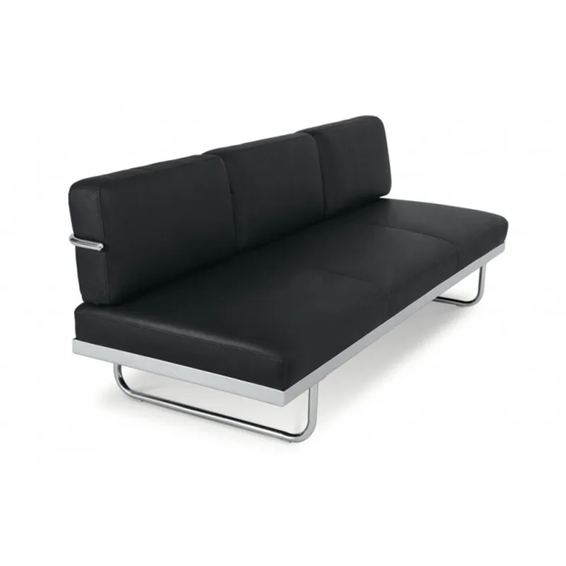 Reception clothing store sofa, three-person straight row retro studio combination sofa
Reception clothing store sofa, three-person straight row retro studio combination sofa