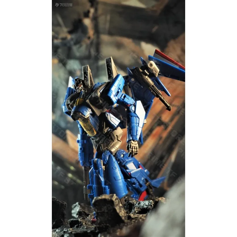 Оригинальная игрушка Hasbro Transformers SS Studio Series SS89 SS-89 Thundercracker BB Voyager V-Class, коллекционная аниме-фигурка, подарок
Оригинальная игрушка Hasbro Transformers SS Studio Series SS89 SS-89 Thundercracker BB Voyager V-Class, коллекционная аниме-фигурка, подарок