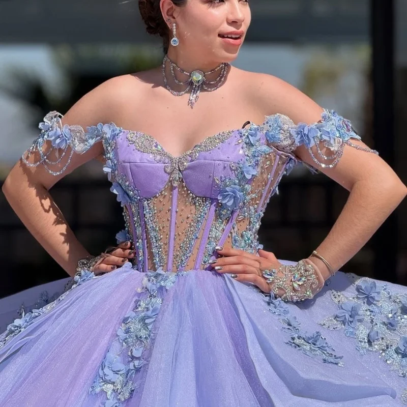 Customized Lavender Purple Quinceanera Dresses Off the Shoulder Tull crystal applique 3D flower Lace Vestido De 15 Quinceanera
Customized Lavender Purple Quinceanera Dresses Off the Shoulder Tull crystal applique 3D flower Lace Vestido De 15 Quinceanera