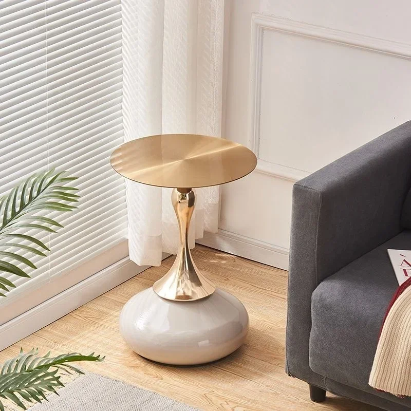 z Italian Creative Light Luxury Sofa Side Table Minimalist Living Room Small Coffee Table Corner Modern Simple Coffee Tables Me
z Italian Creative Light Luxury Sofa Side Table Minimalist Living Room Small Coffee Table Corner Modern Simple Coffee Tables Me