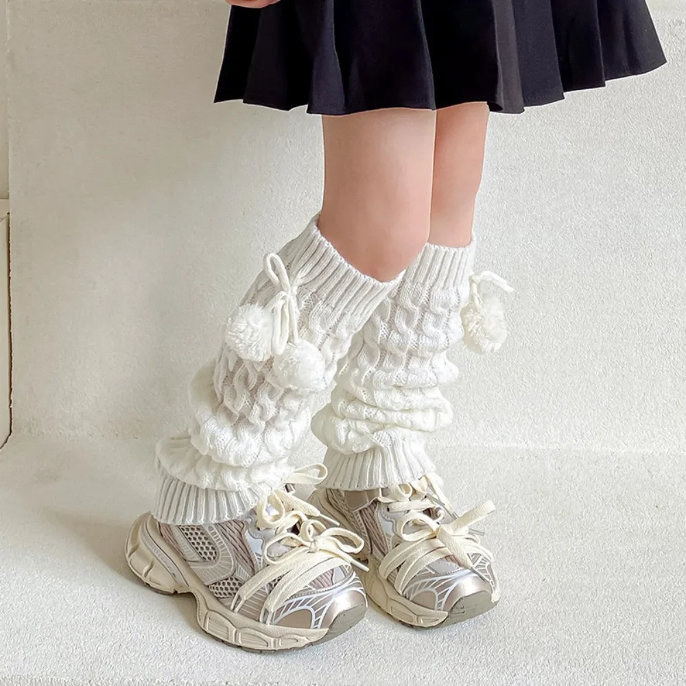 Cute Korean Style Children's Leg Warmers Balletcore JK Knitted Leg Cover Lolitas Foot Cover Plush Ball Leg Socks Girls
Cute Korean Style Children's Leg Warmers Balletcore JK Knitted Leg Cover Lolitas Foot Cover Plush Ball Leg Socks Girls