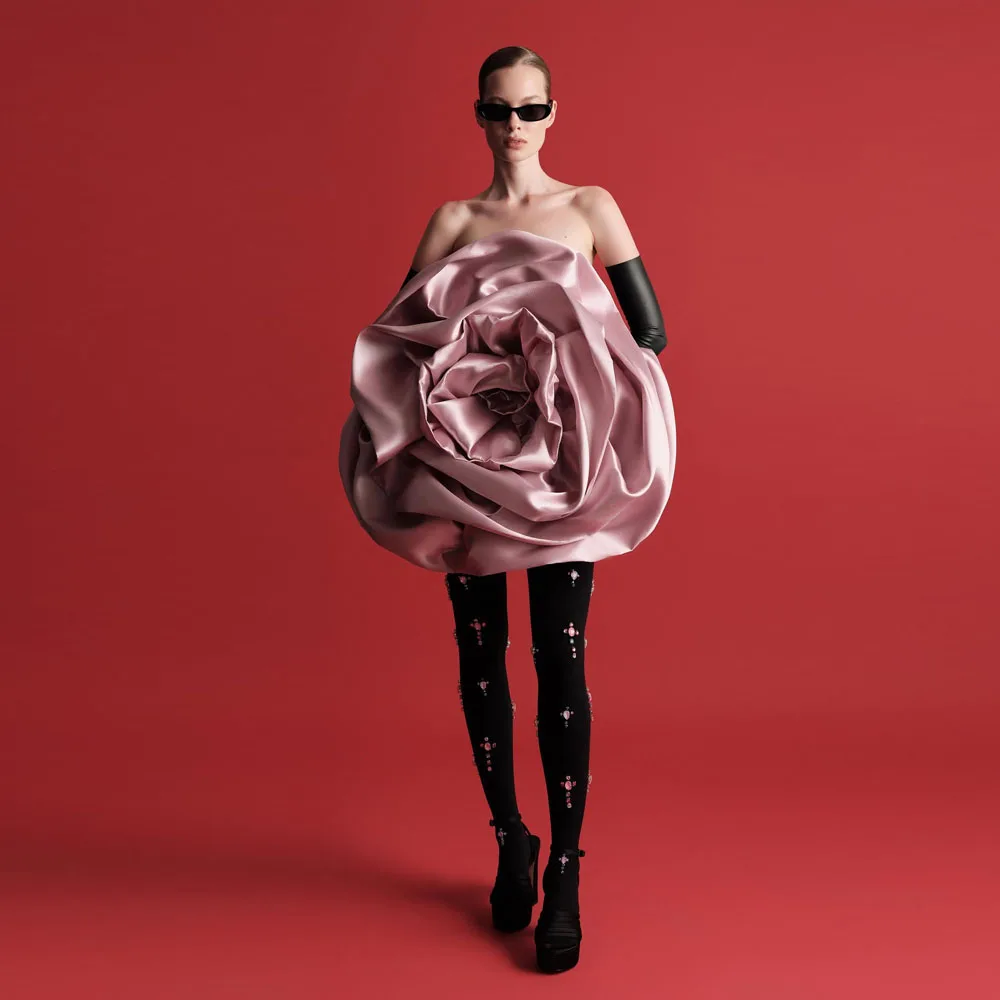 Beautiful Handmade Oversize Handmade Flower Short Party Dresses Strapless Mini Women Dress Date Dress
Beautiful Handmade Oversize Handmade Flower Short Party Dresses Strapless Mini Women Dress Date Dress