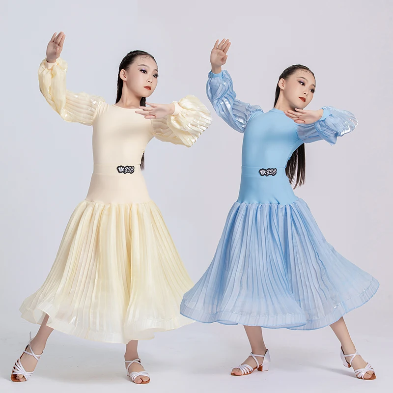 New waltz and modern dance dress for girls high-waisted womens ballroom dance performance practice dress with large skirt hem
New waltz and modern dance dress for girls high-waisted womens ballroom dance performance practice dress with large skirt hem