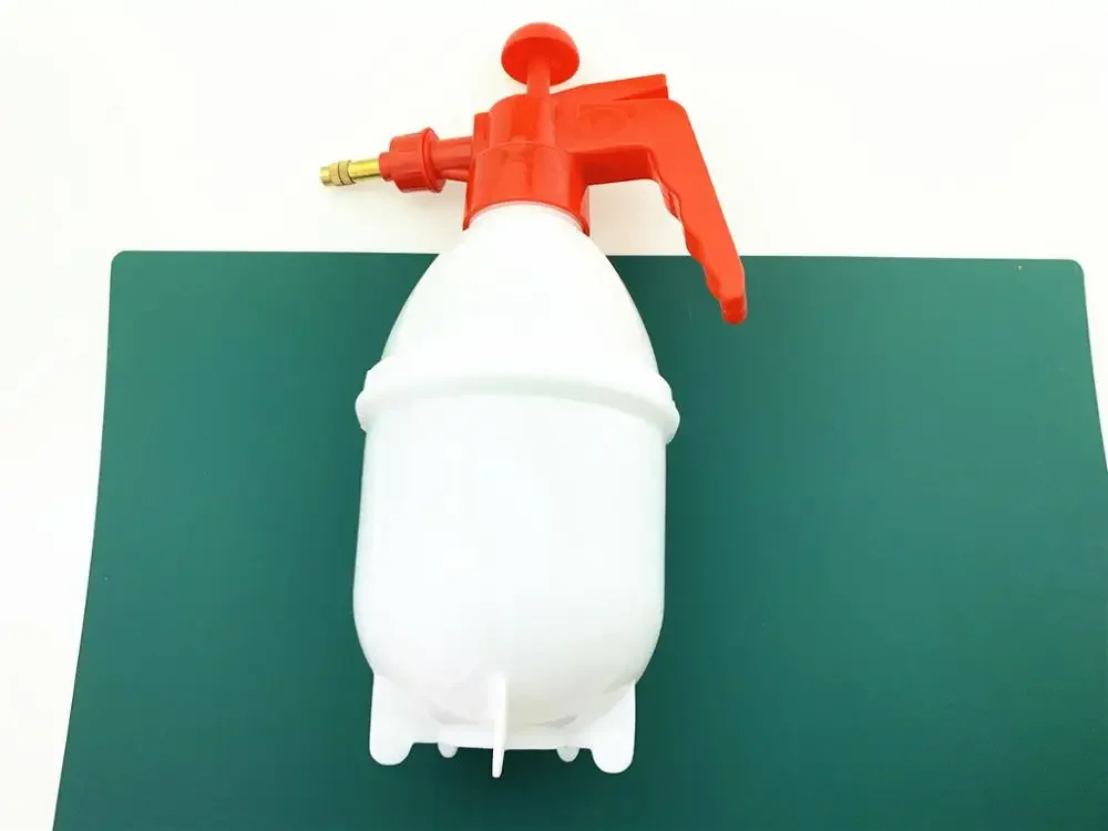 Watering Water Feeder Plastic Ball Plant Flowers Water Feeder Indoor Outdoor Watering Cans
Watering Water Feeder Plastic Ball Plant Flowers Water Feeder Indoor Outdoor Watering Cans