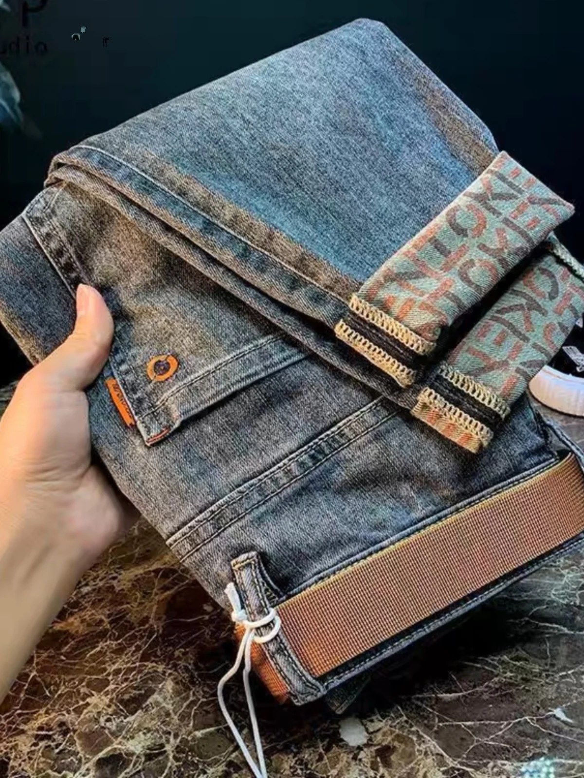 High-End Embroidered Men's Jeans Casual Slim Fit Elastic Spring New Style Korean Version Versatile Comfortable Long Pants
High-End Embroidered Men's Jeans Casual Slim Fit Elastic Spring New Style Korean Version Versatile Comfortable Long Pants