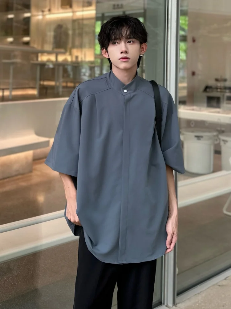 New Chinese Style Men's Ice Silk Shirt Short Sleeve Handsome Fashion Outerwear Cityboy Zhongshan Coat Breathable Polyester Fiber
New Chinese Style Men's Ice Silk Shirt Short Sleeve Handsome Fashion Outerwear Cityboy Zhongshan Coat Breathable Polyester Fiber