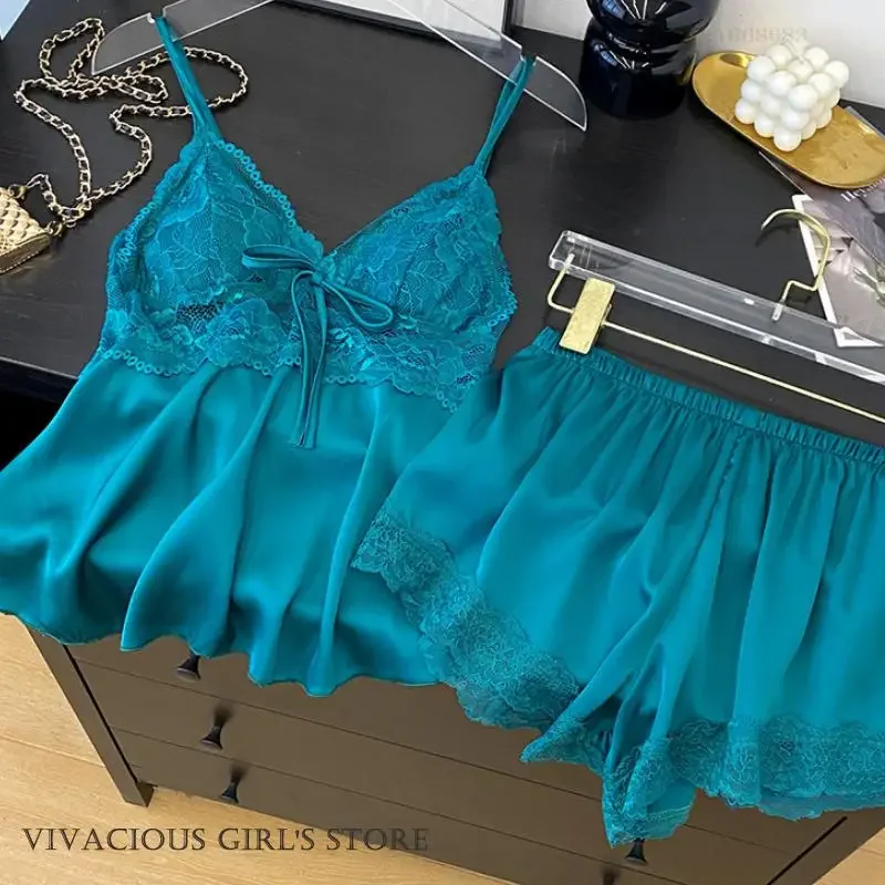 Сексуальное ажурное кружевное интимное белье, одежда для сна, женский пижамный комплект на подтяжках, одежда для отдыха, новый летний топ и шорты на бретелях, домашняя одежда
Сексуальное ажурное кружевное интимное белье, одежда для сна, женский пижамный комплект на подтяжках, одежда для отдыха, новый летний топ и шорты на бретелях, домашняя одежда