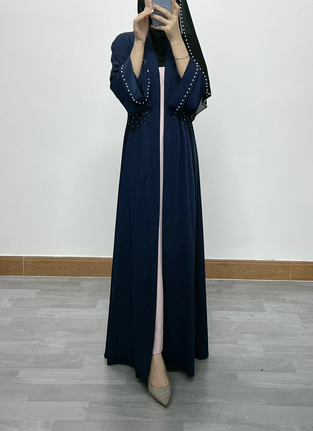 Arab Middle East Fashion Elegant Net Color Beaded Rhinestones Lace Cardigan Robe Jalabiya for Women
Arab Middle East Fashion Elegant Net Color Beaded Rhinestones Lace Cardigan Robe Jalabiya for Women