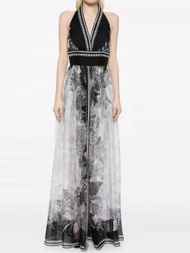 In the summer of 2025, the new geometric print hanging neck backless high waist dress is fashionable and luxurious, with a long
In the summer of 2025, the new geometric print hanging neck backless high waist dress is fashionable and luxurious, with a long