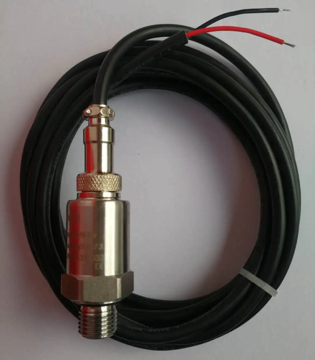 Air pressure water pressure sensor. Imported ceramic pressure transmitter 4-20mA screw air compressor pressure sensor
Air pressure water pressure sensor. Imported ceramic pressure transmitter 4-20mA screw air compressor pressure sensor
