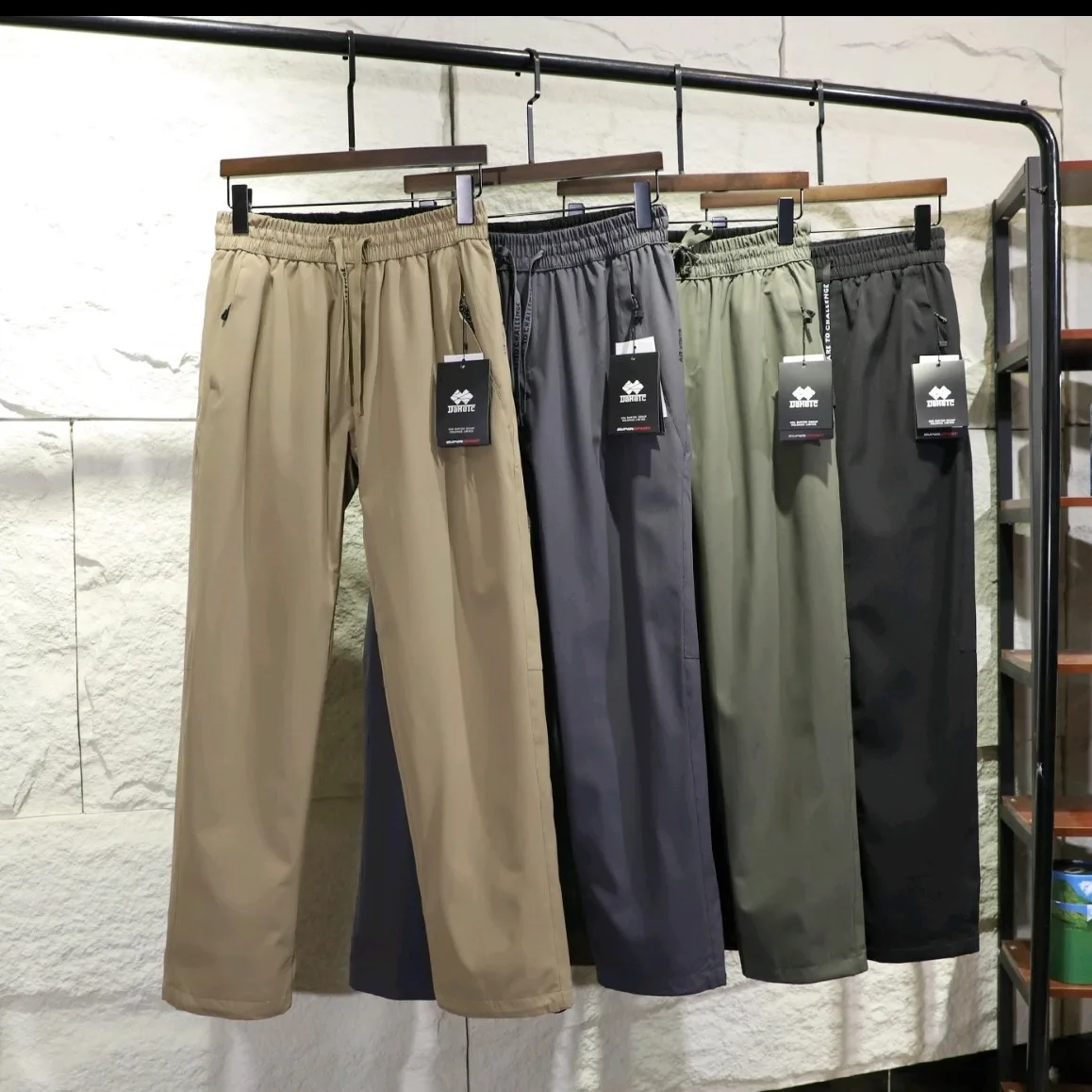 Мужские зимние повседневные брюки с прямыми штанинами на подкладке, уличные ветрозащитные удобные дышащие осенне-зимние брюки
Мужские зимние повседневные брюки с прямыми штанинами на подкладке, уличные ветрозащитные удобные дышащие осенне-зимние брюки