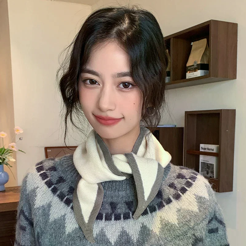 Осенне-зимний модный универсальный теплый треугольный ветрозащитный шарф на шею
Осенне-зимний модный универсальный теплый треугольный ветрозащитный шарф на шею