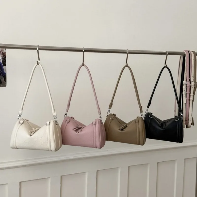 Diaper Bag Unique Original Retro Textured Leather Crossbody Handbag Women Elegant Classic Designer Paris Tote Bag
Diaper Bag Unique Original Retro Textured Leather Crossbody Handbag Women Elegant Classic Designer Paris Tote Bag