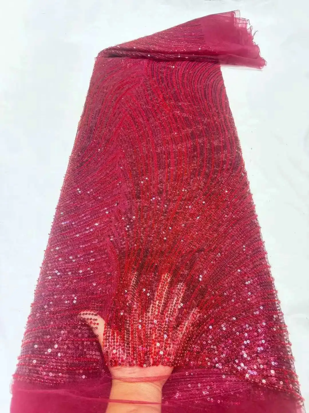 Luxury Gold African Sequins Lace Fabric 2025 Nigerian French Beaded Sequins Lace Fabric 2.5 or 5 Yards for Women Party Dresses
Luxury Gold African Sequins Lace Fabric 2025 Nigerian French Beaded Sequins Lace Fabric 2.5 or 5 Yards for Women Party Dresses