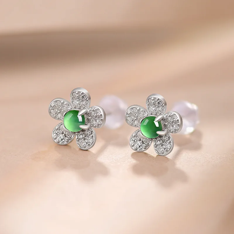 High-End Natural A-Grade Yang Green Flower Stud Earrings S925 Silver-Embedded Fashion Jewelry For Women's Jewelry Drop Shipping
High-End Natural A-Grade Yang Green Flower Stud Earrings S925 Silver-Embedded Fashion Jewelry For Women's Jewelry Drop Shipping