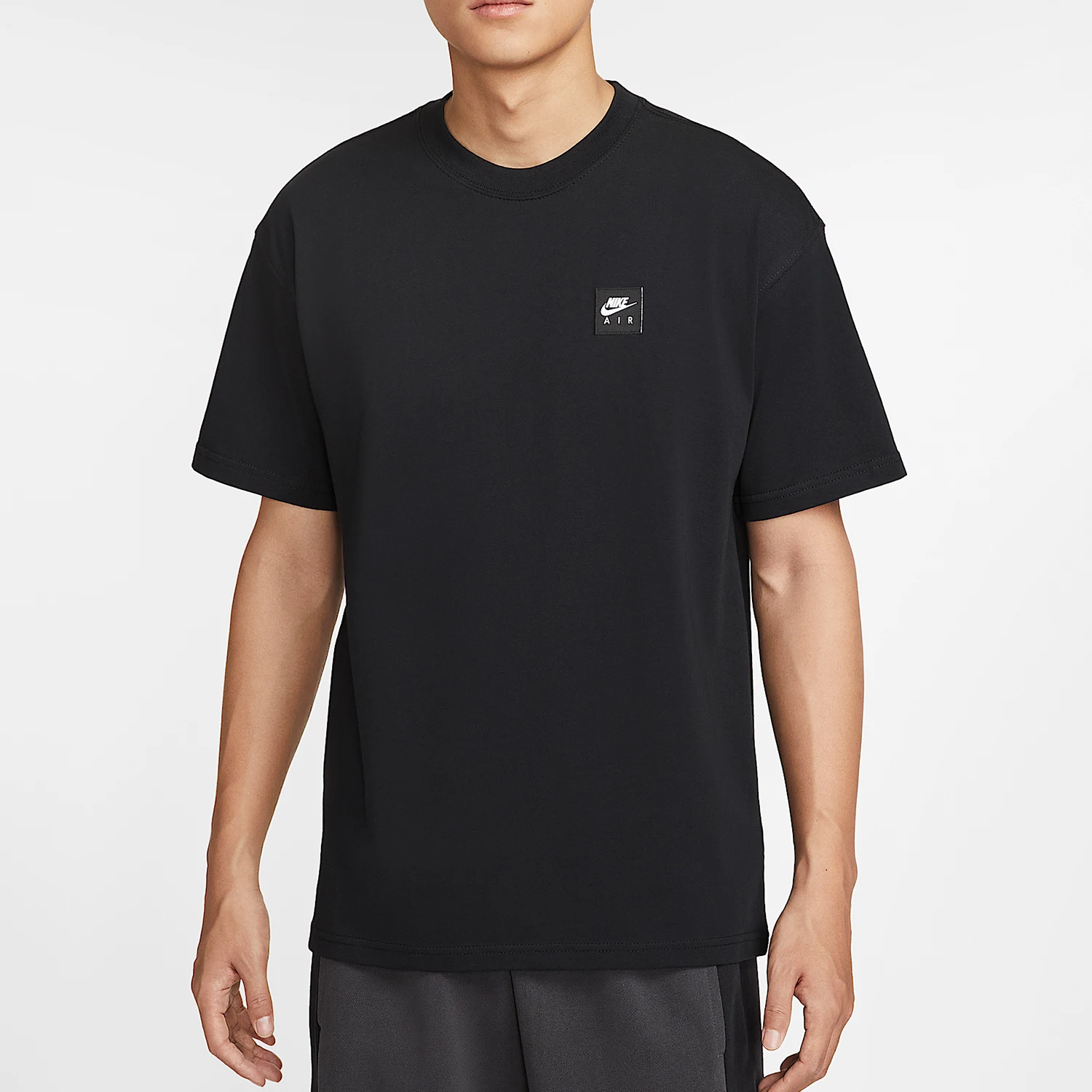 Nike подлинные летние мужские свободные спортивные трикотажные дышащие с короткими рукавами с принтом HQ9249-010
Nike подлинные летние мужские свободные спортивные трикотажные дышащие с короткими рукавами с принтом HQ9249-010