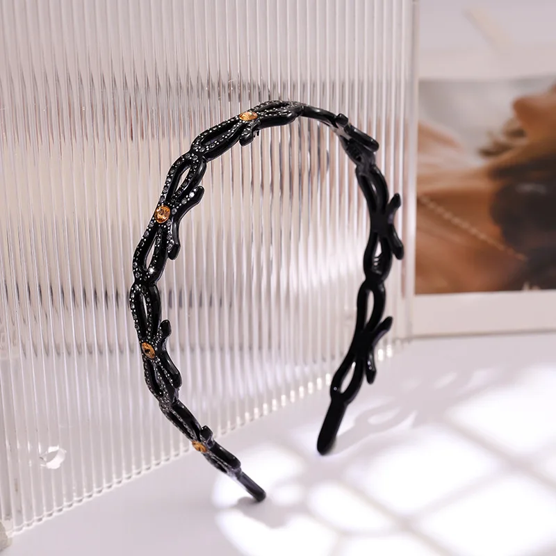 Handmade Butterfly Hair Jewelry Ornament Accessory for Women Girls Elegant A Paris French Design Hair Band, Office Career Bridal
Handmade Butterfly Hair Jewelry Ornament Accessory for Women Girls Elegant A Paris French Design Hair Band, Office Career Bridal