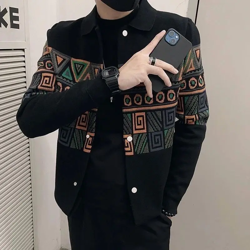 New Collar Sweater Jacket for Men's Fashion Trend, Versatile Spring and Autumn Cardigans, Casual Knitwear
New Collar Sweater Jacket for Men's Fashion Trend, Versatile Spring and Autumn Cardigans, Casual Knitwear