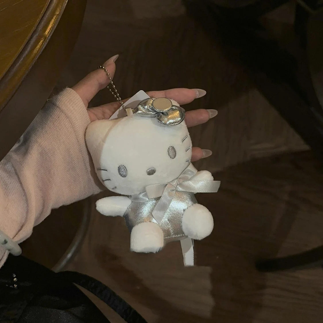 Hello Kitty, 50-летие, серебристо-белый рюкзак, кулон, аниме, сердце девушки, милая плюшевая кукла, брелок, подарок для девочек
Hello Kitty, 50-летие, серебристо-белый рюкзак, кулон, аниме, сердце девушки, милая плюшевая кукла, брелок, подарок для девочек