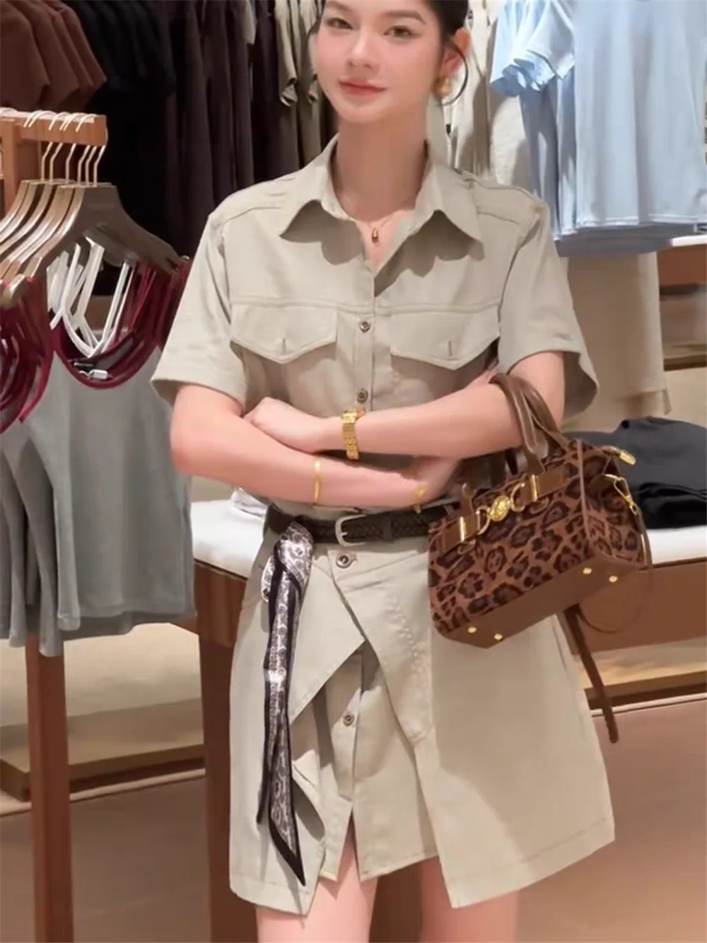 Casual Chic Mid-Length Shirt Dress Women's Summer New Loose Versatile Half Skirt Two-Piece Set Trendy High Waist Shorts
Casual Chic Mid-Length Shirt Dress Women's Summer New Loose Versatile Half Skirt Two-Piece Set Trendy High Waist Shorts