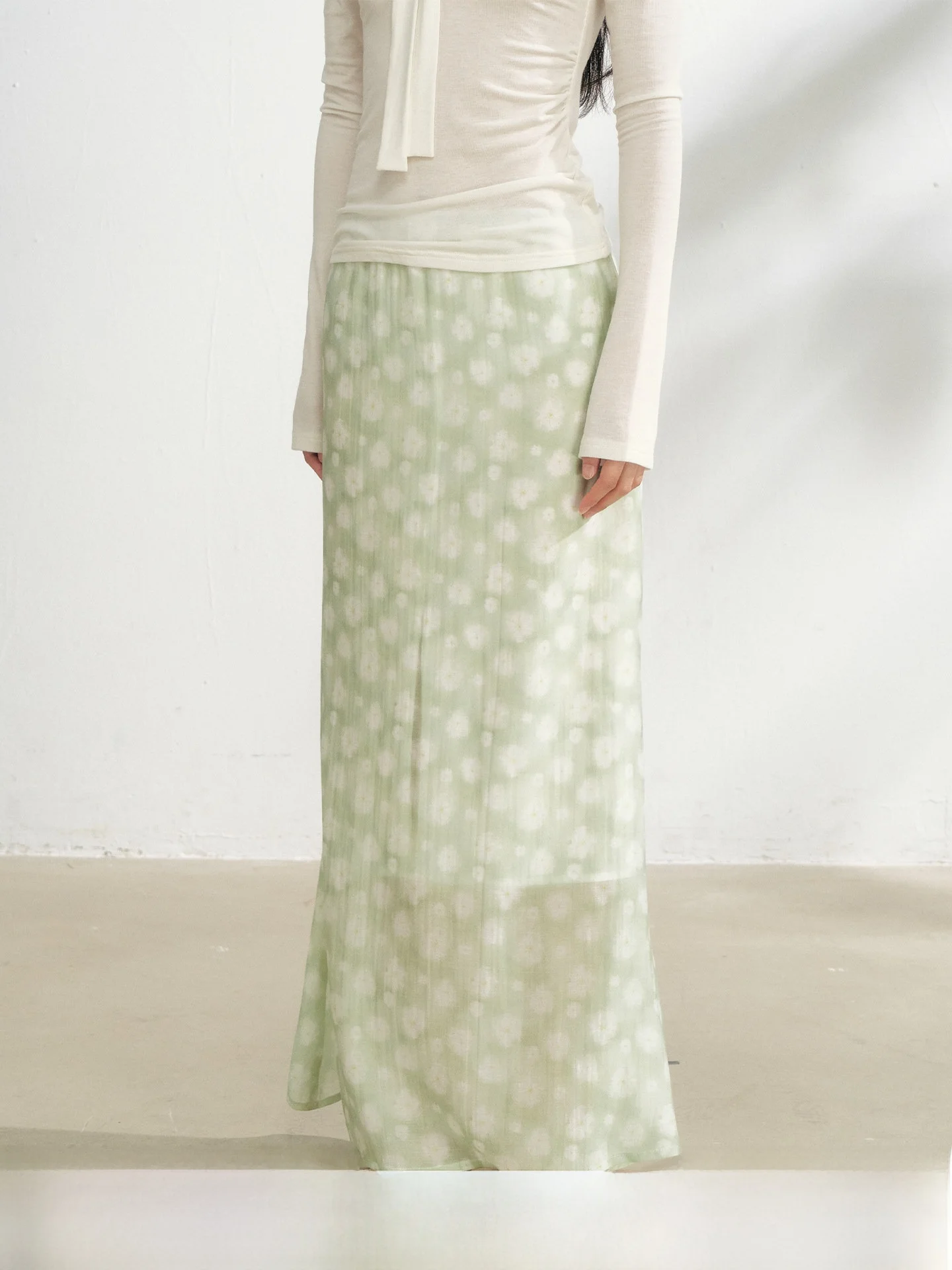 NANGOON Refreshing Chiffon Print Half-length Skirt Spring Summer New Design Women's Straight-cut Slim-fit Midi Skirt
NANGOON Refreshing Chiffon Print Half-length Skirt Spring Summer New Design Women's Straight-cut Slim-fit Midi Skirt