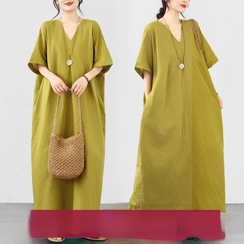 Loose Long V-neck Short Sleeve Batwing Sleeve plus Size Dress Green Color Conceal Meat Citywalk Cotton Polyester Blend Dress
Loose Long V-neck Short Sleeve Batwing Sleeve plus Size Dress Green Color Conceal Meat Citywalk Cotton Polyester Blend Dress