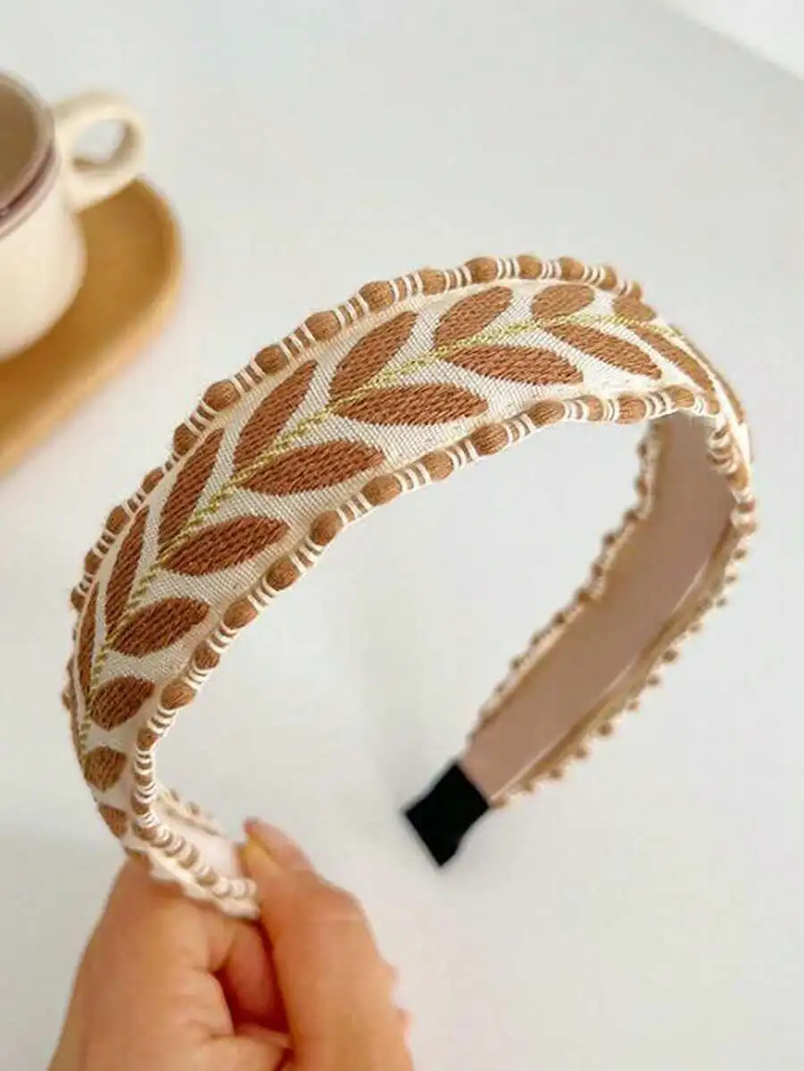 Bohemian Leaf Pattern Fabric Headband For Women Summer Hair Accessory
Bohemian Leaf Pattern Fabric Headband For Women Summer Hair Accessory