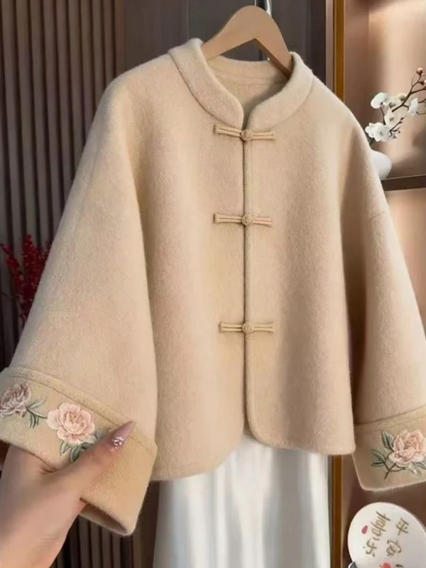 plus Size 300 Pou New Chinese Sle Stand Collar ort Coat Men's Winter Faion Traditional Embroidery Woolen Coat
plus Size 300 Pou New Chinese Sle Stand Collar ort Coat Men's Winter Faion Traditional Embroidery Woolen Coat