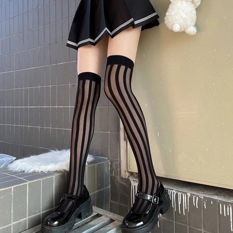 Sexy Women's Stockings Vertical Stripe Gothic Dark Socks Lolita Japanese JK Hot Girl Uniform Thigh Socks Striped Jacquard Tights
Sexy Women's Stockings Vertical Stripe Gothic Dark Socks Lolita Japanese JK Hot Girl Uniform Thigh Socks Striped Jacquard Tights