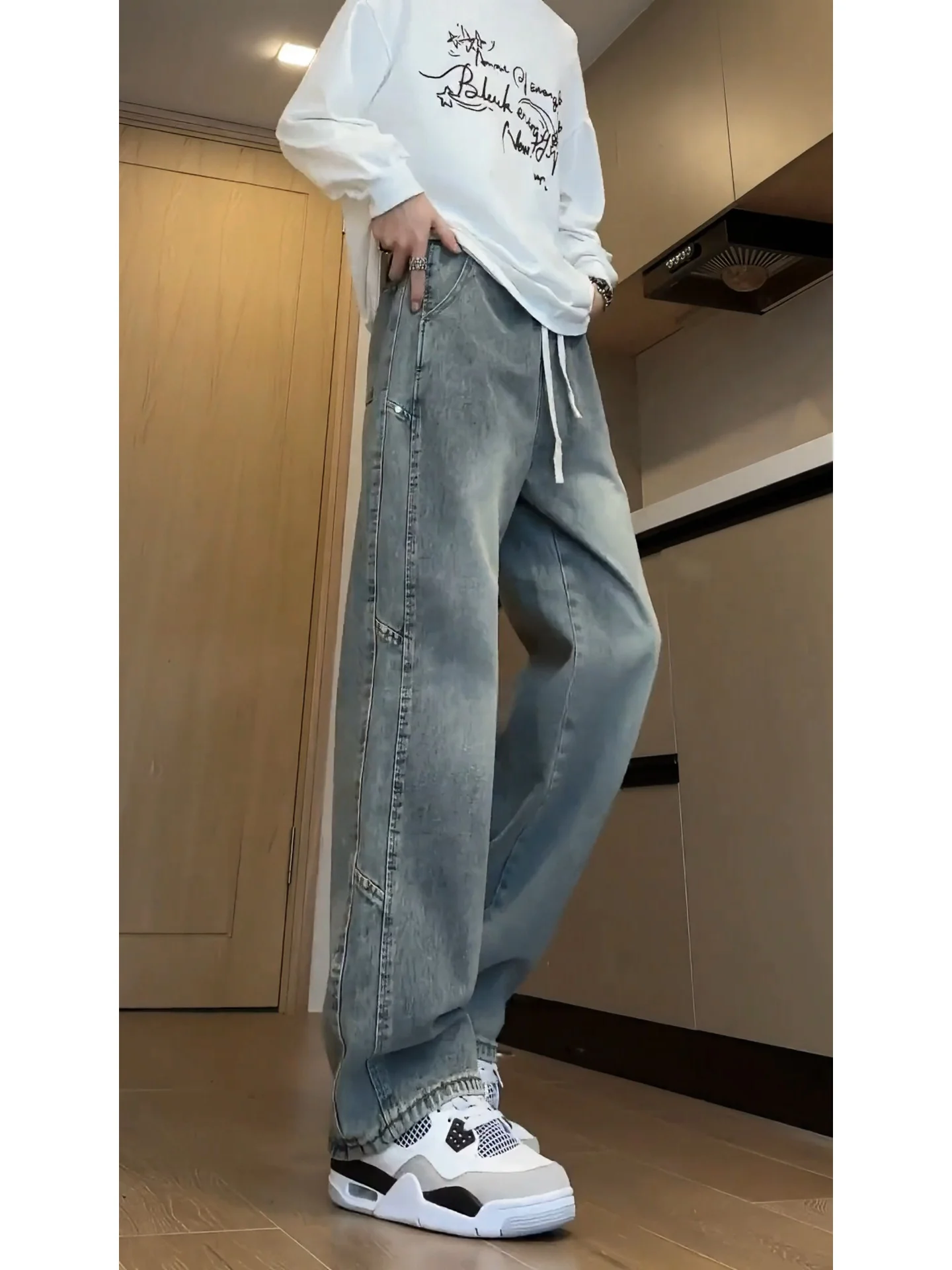 Trendy Brand Men's Straight Leg Jeans Rivet Patchwork Design American High Street Sle Spring Autumn Slimming Flared Pants
Trendy Brand Men's Straight Leg Jeans Rivet Patchwork Design American High Street Sle Spring Autumn Slimming Flared Pants