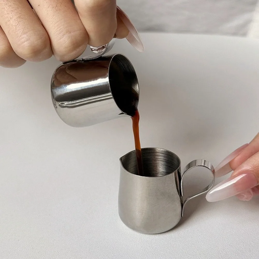 2 Piece 304 Stainless Steel Mini Milk Jug Pointed Mouth Quantitative Small Milk Pitcher Small Capacity 12/30 ML Latte Milk Cup
2 Piece 304 Stainless Steel Mini Milk Jug Pointed Mouth Quantitative Small Milk Pitcher Small Capacity 12/30 ML Latte Milk Cup