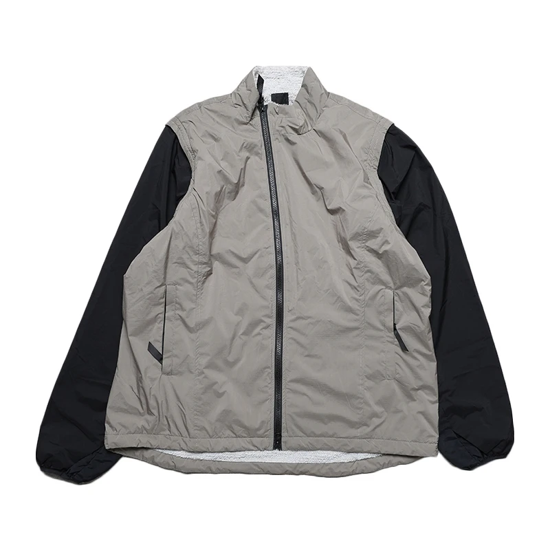 Yamatomichi Removable Sleeve Fleece Outdoor Waterproof Jacket
Yamatomichi Removable Sleeve Fleece Outdoor Waterproof Jacket